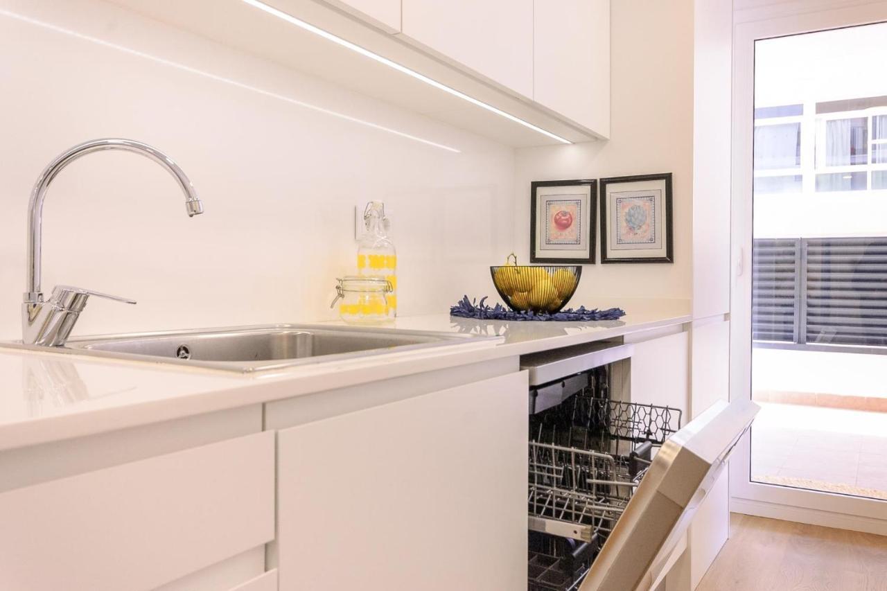 Lets Holidays Cozy Apartment With Terrace Tossa de Mar Luaran gambar